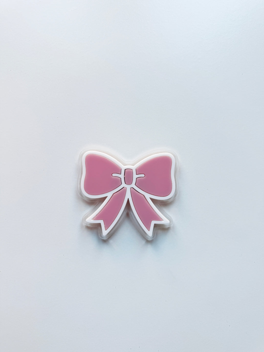 Bow locker magnet