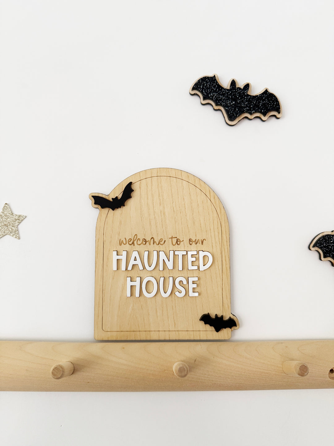 Haunted house halloween shelf sitter