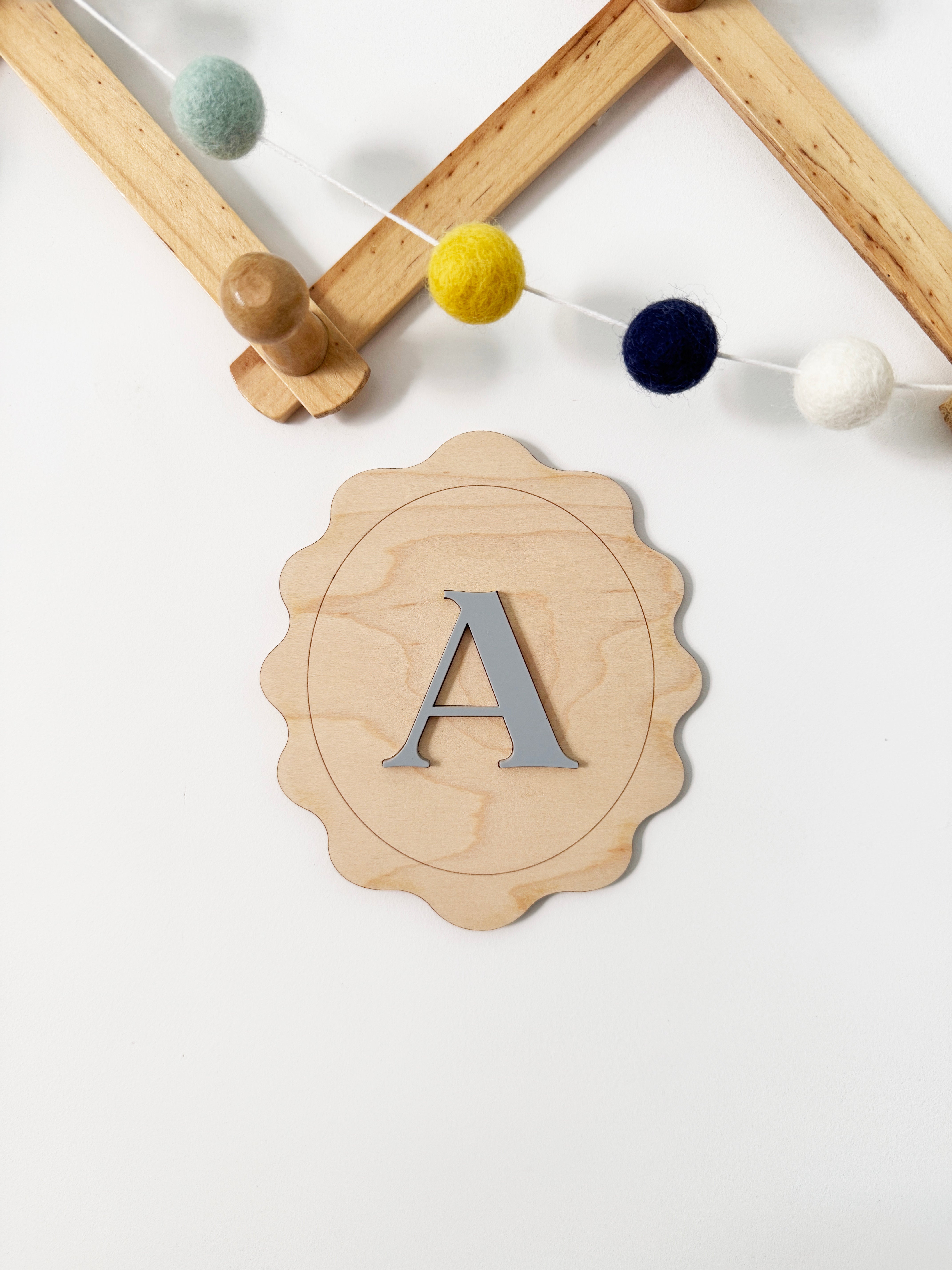 Personalised initial wall plaque