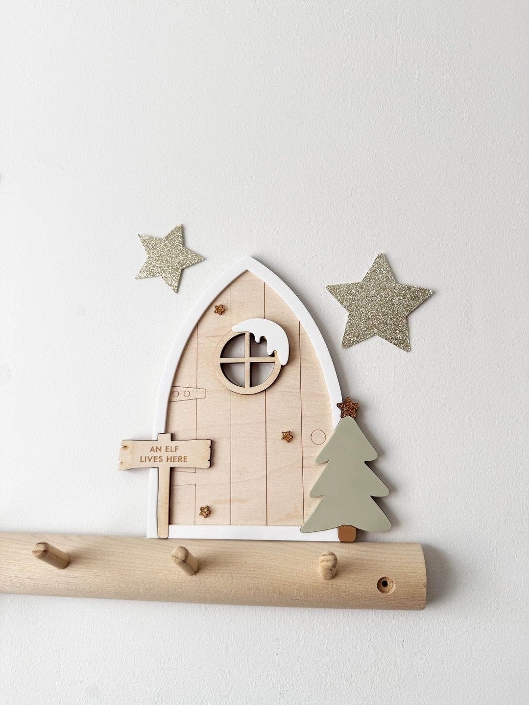 Magical elf door shelf sitter