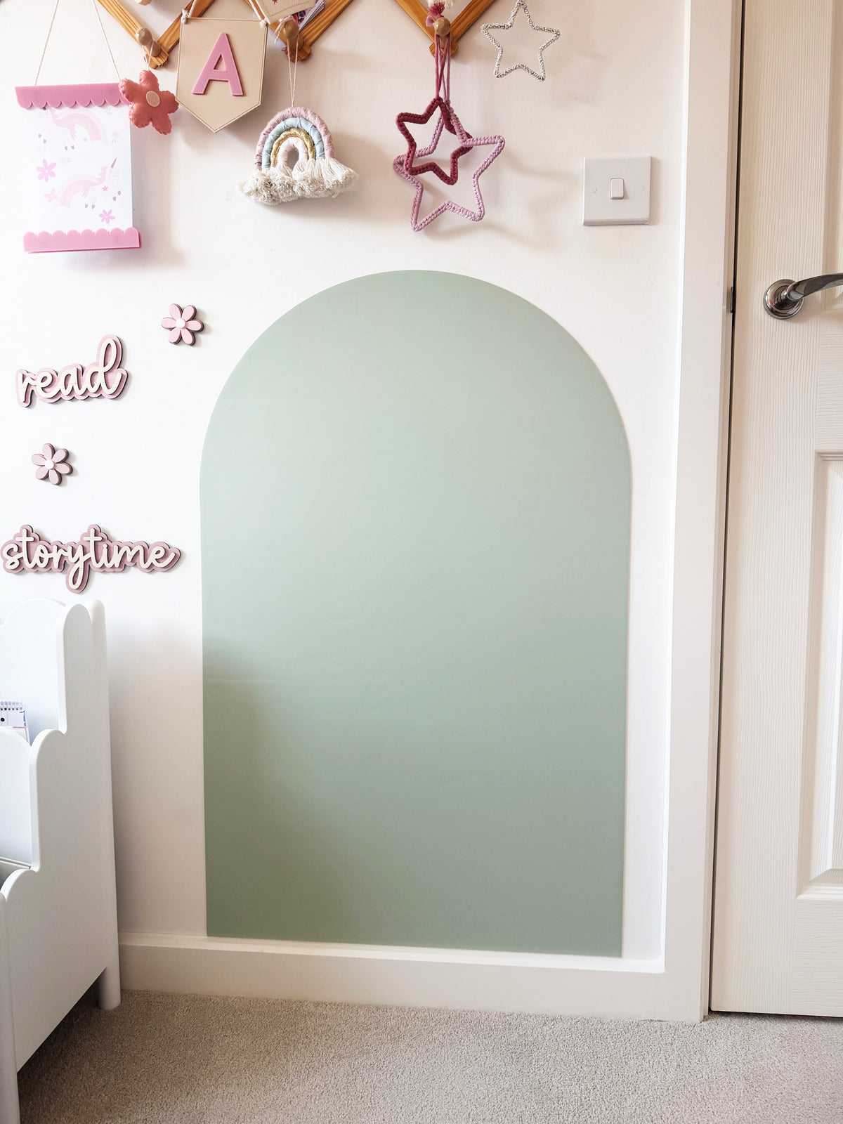 Magnetic wall arch decal - Sage