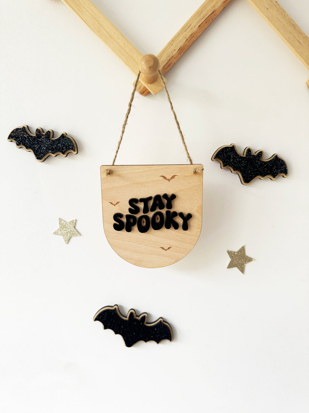 Stay spooky Halloween mini pennant banner