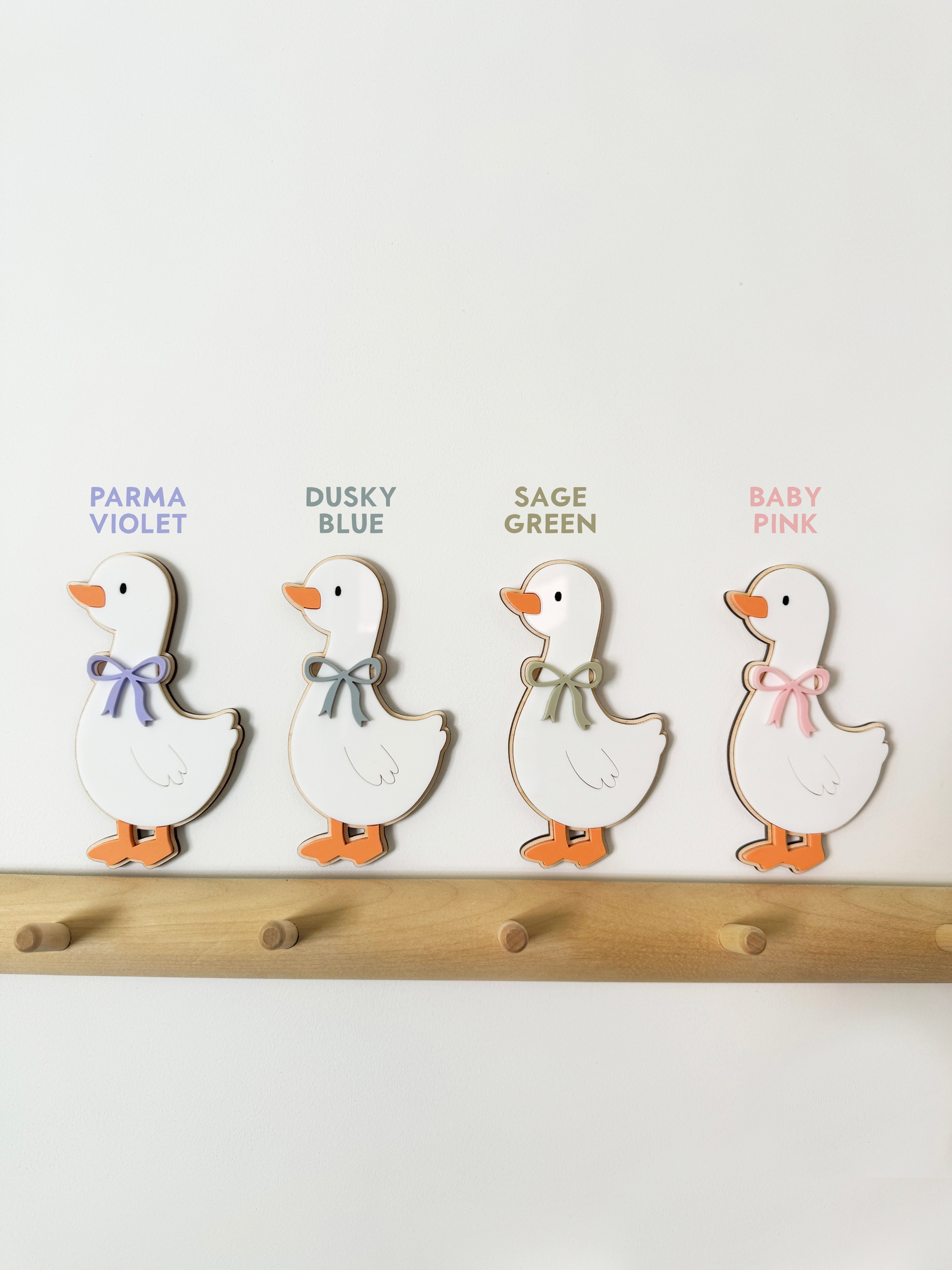 Little bow duck wall shape