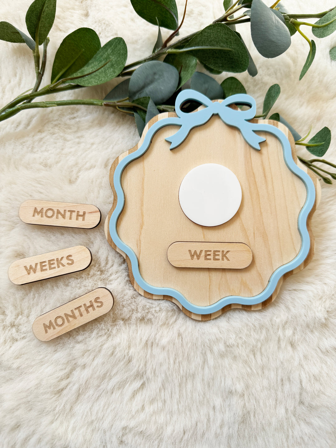 Stripe bow baby milestone plaque (blue)