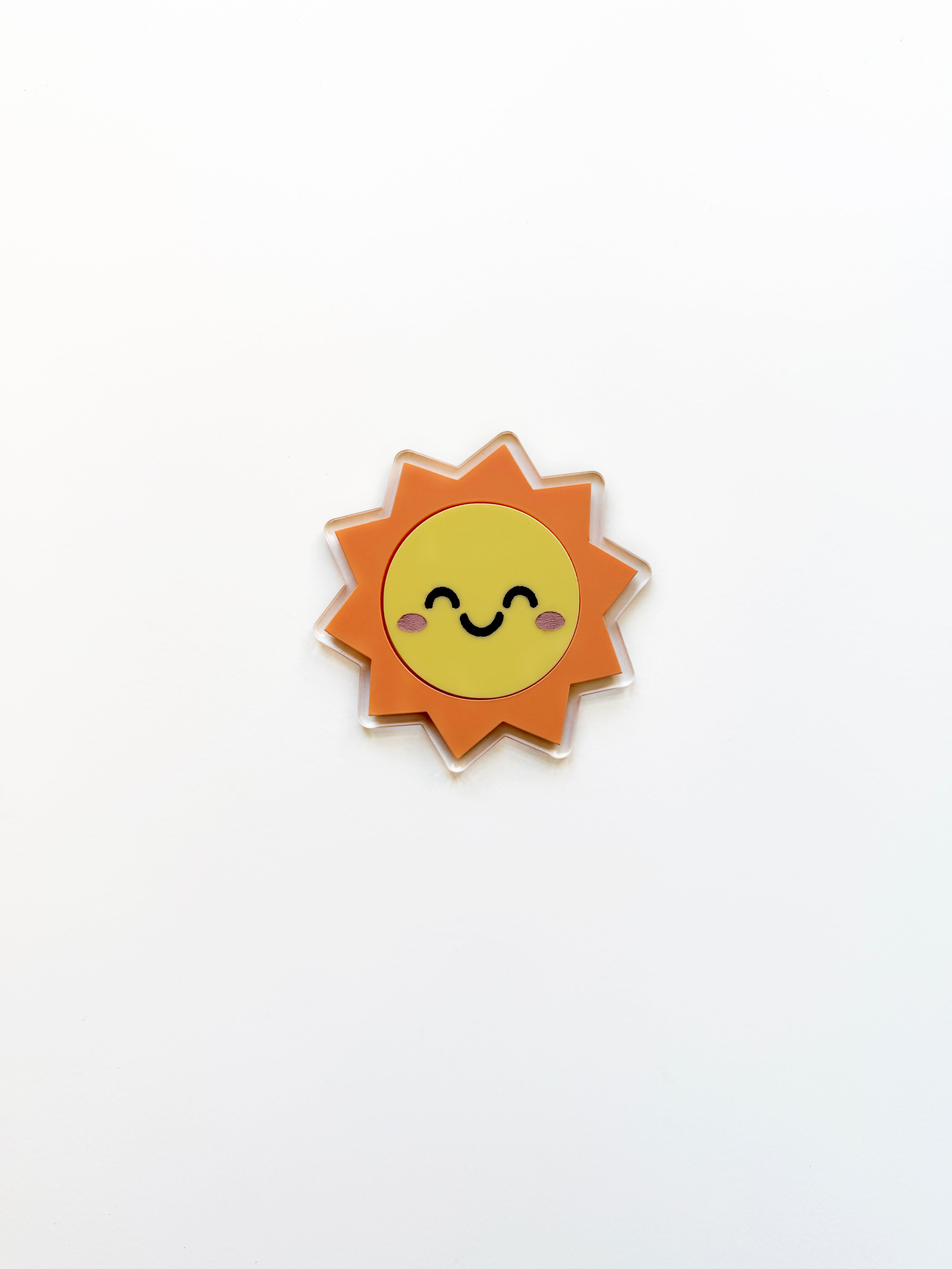 Smiling sun locker magnet