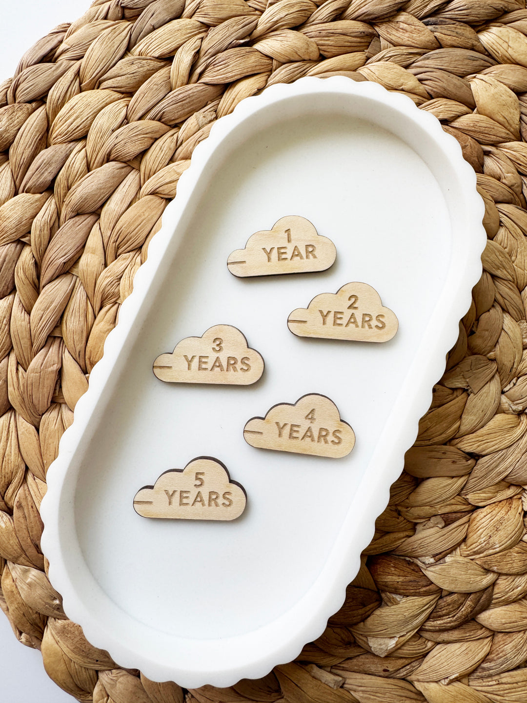 Height chart markers - Engraved clouds (set of 5)