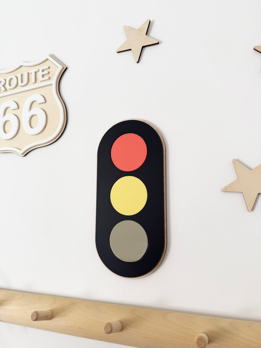 Traffic light wall shape