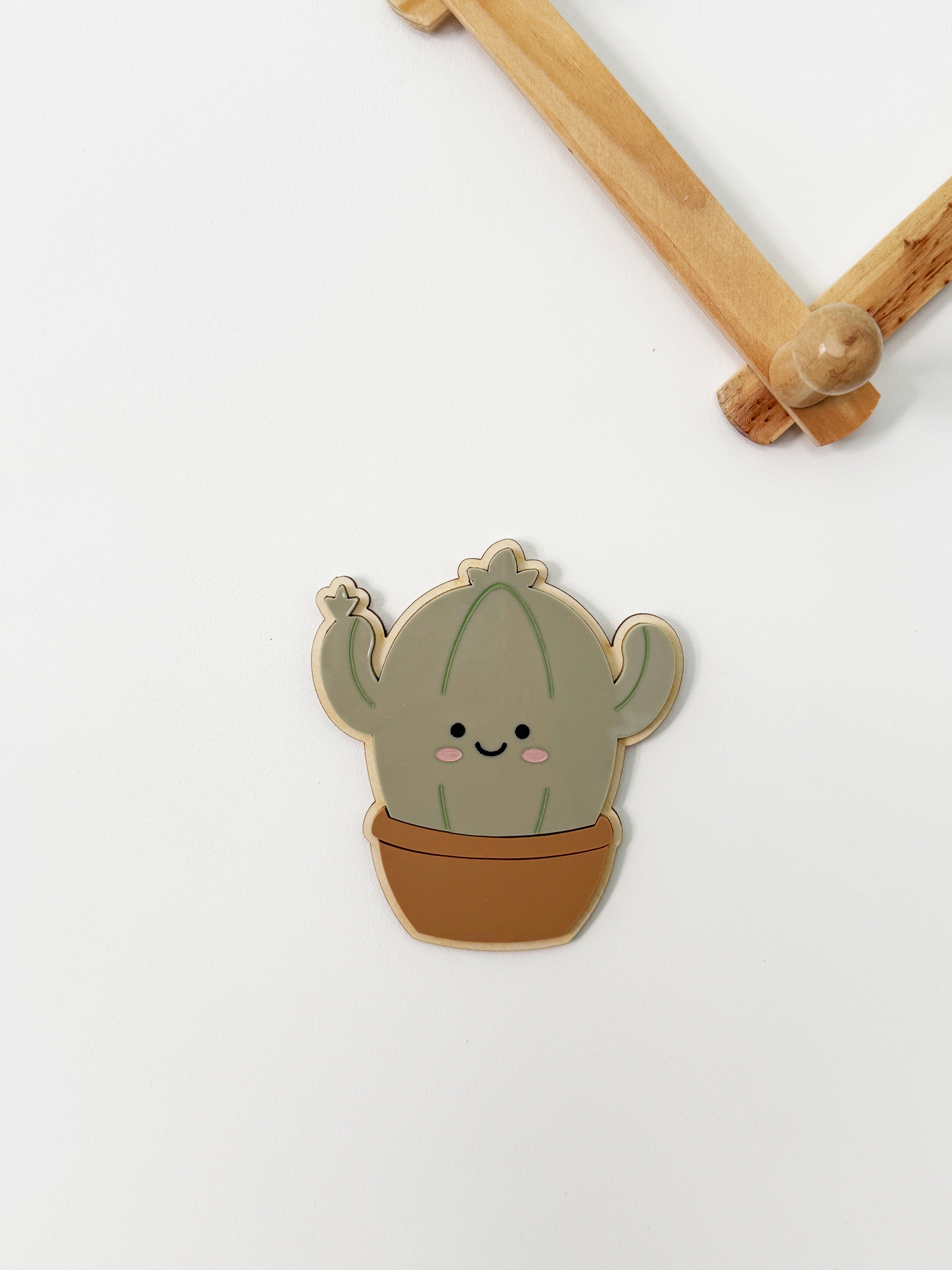 Smiley cactus wall shape (Return of the Rays)