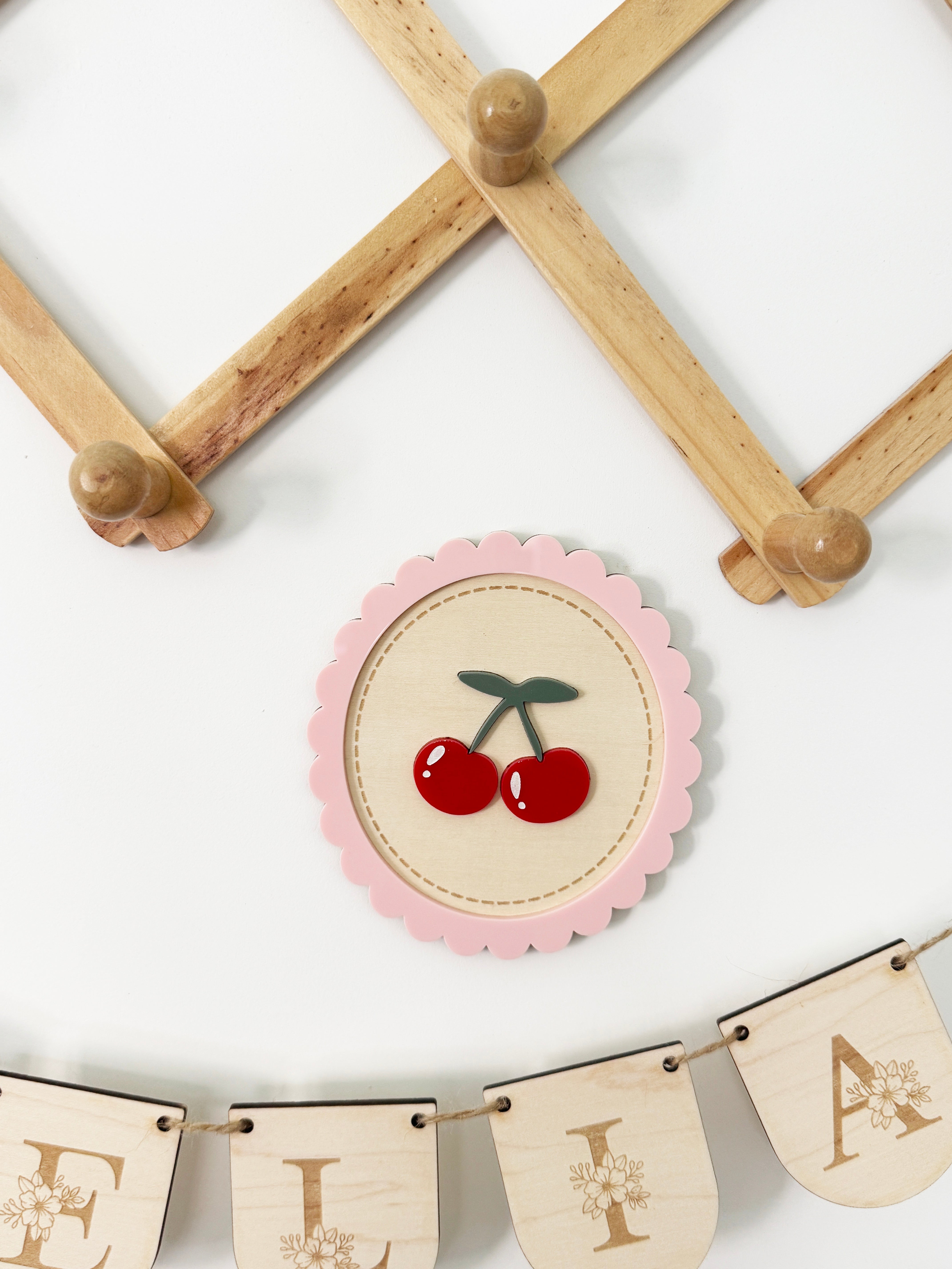 Cherry scallop wall plaque