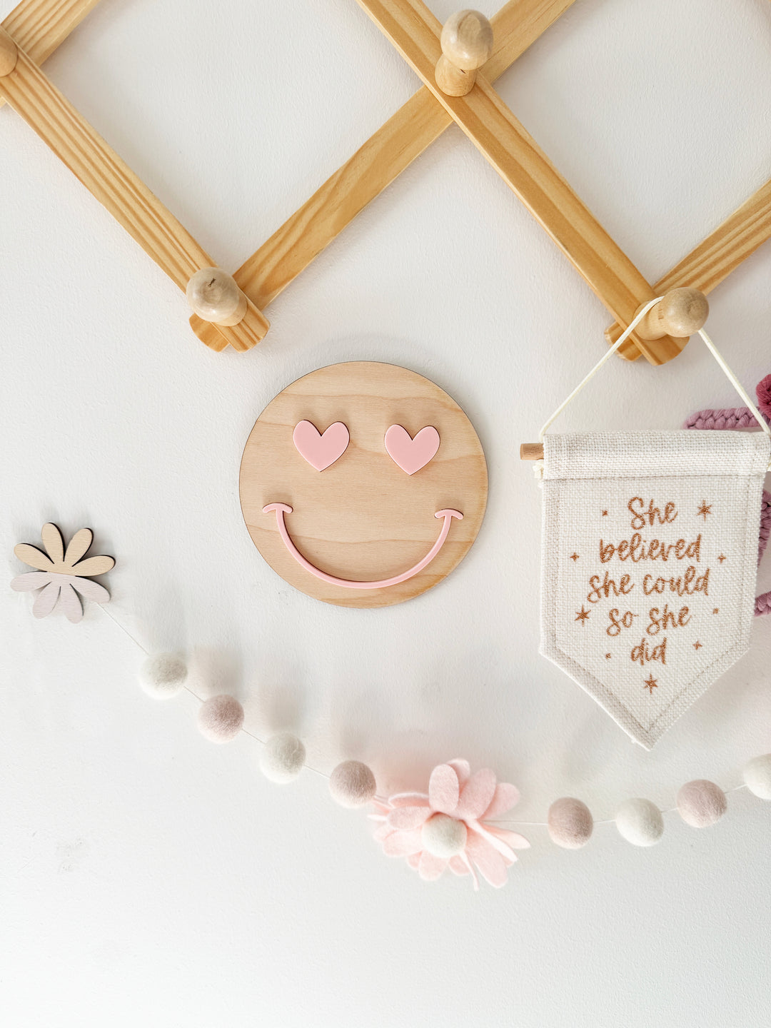 Love heart face sign