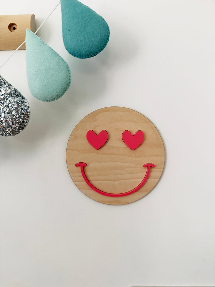 Love heart face sign (Custom Colour)