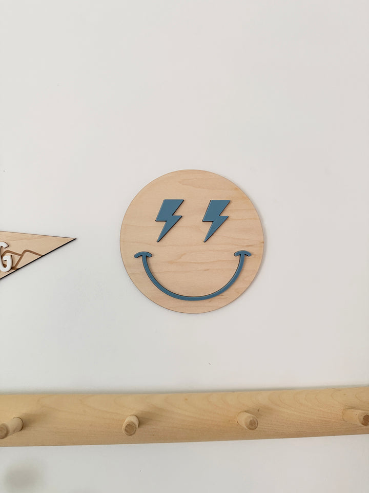 Lightning bolt face sign (Custom Colour)