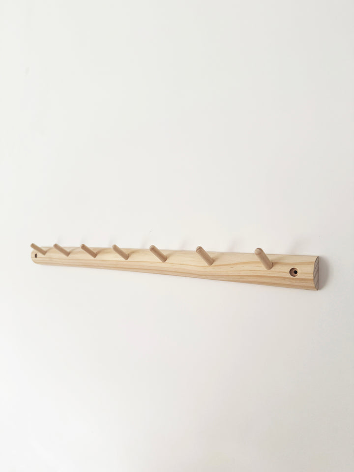 Long peg rail - 61cm/7 hooks