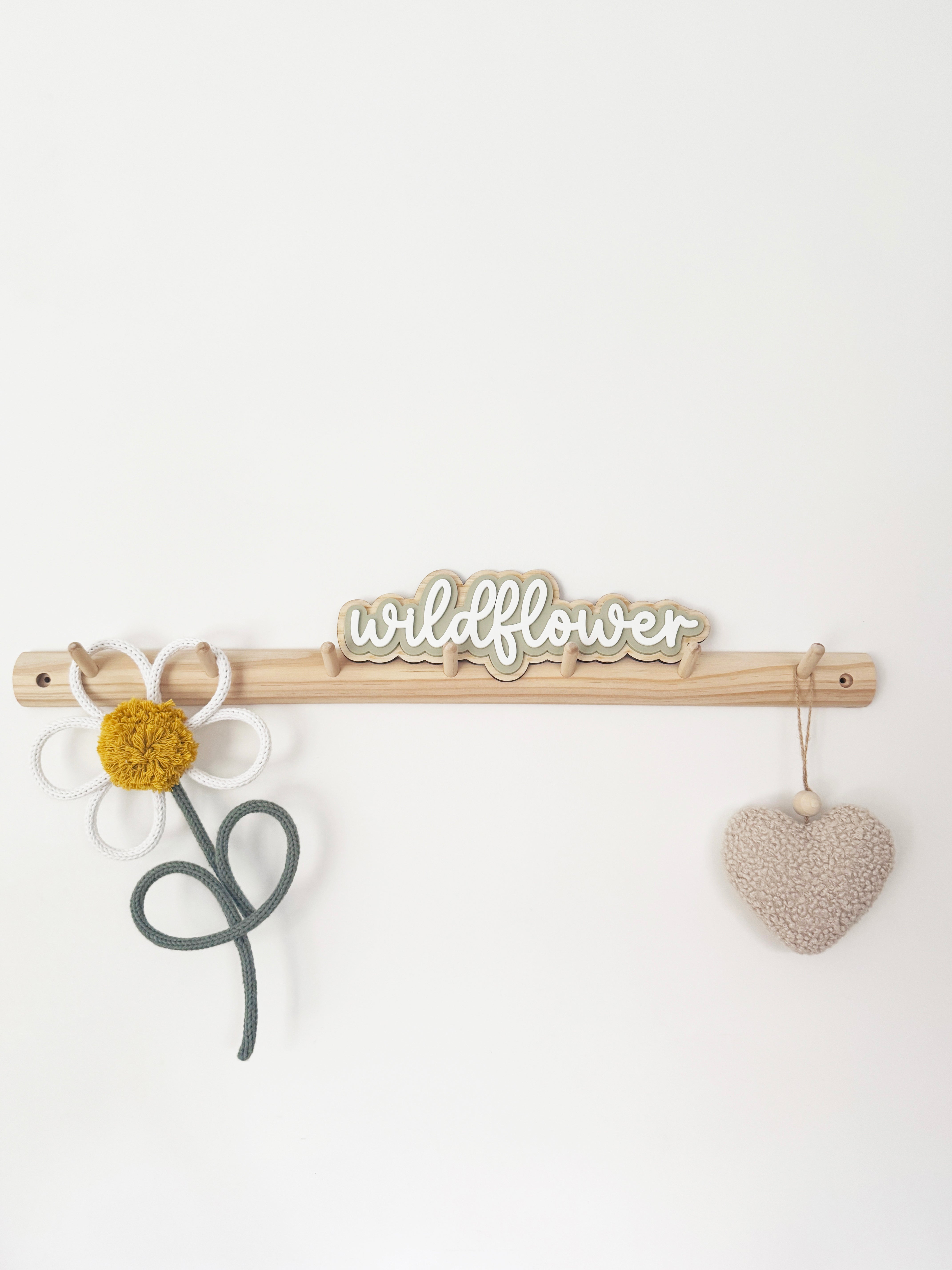 Long peg rail - 61cm/7 hooks