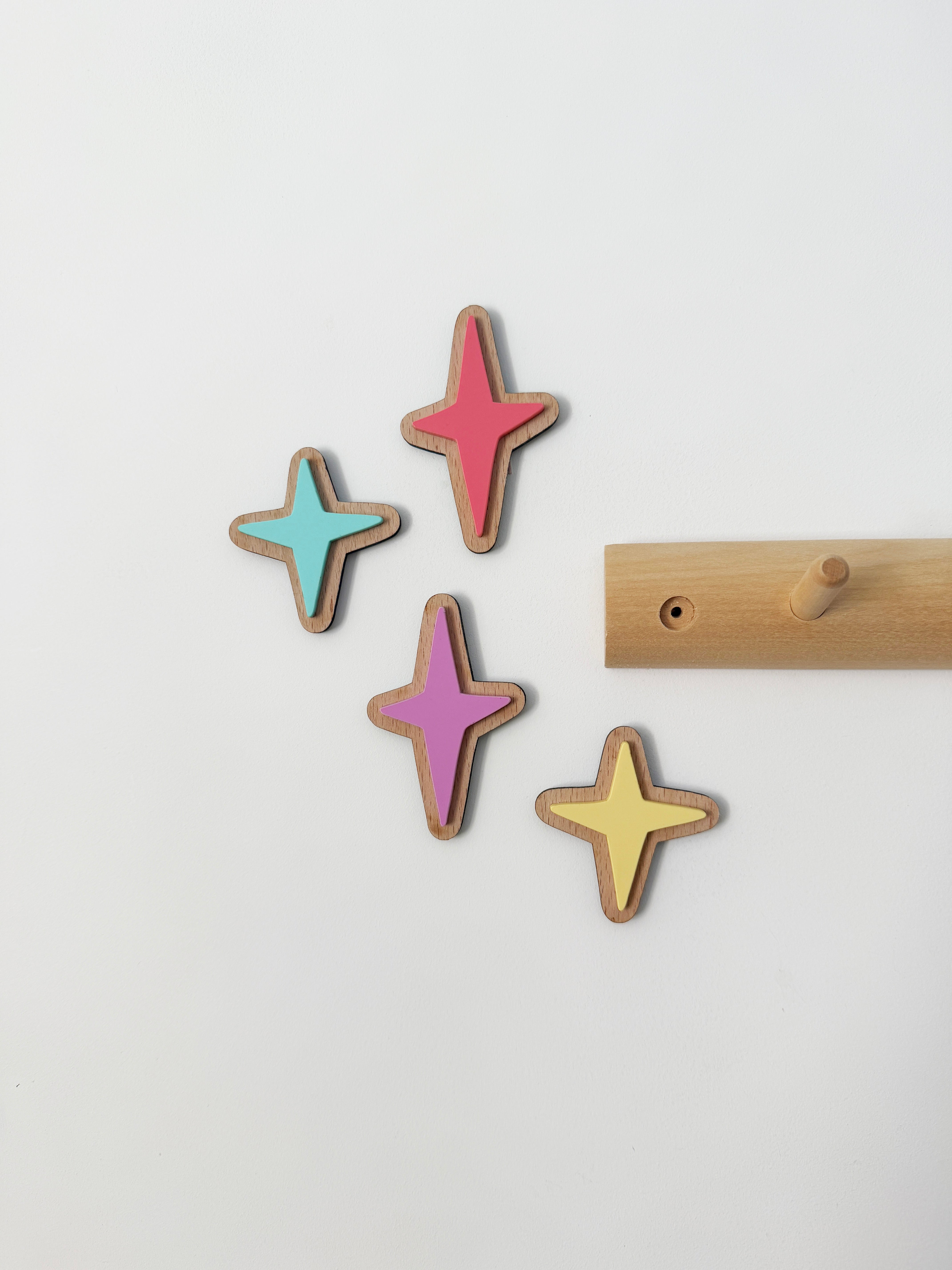 Assorted wall stars (Brights)