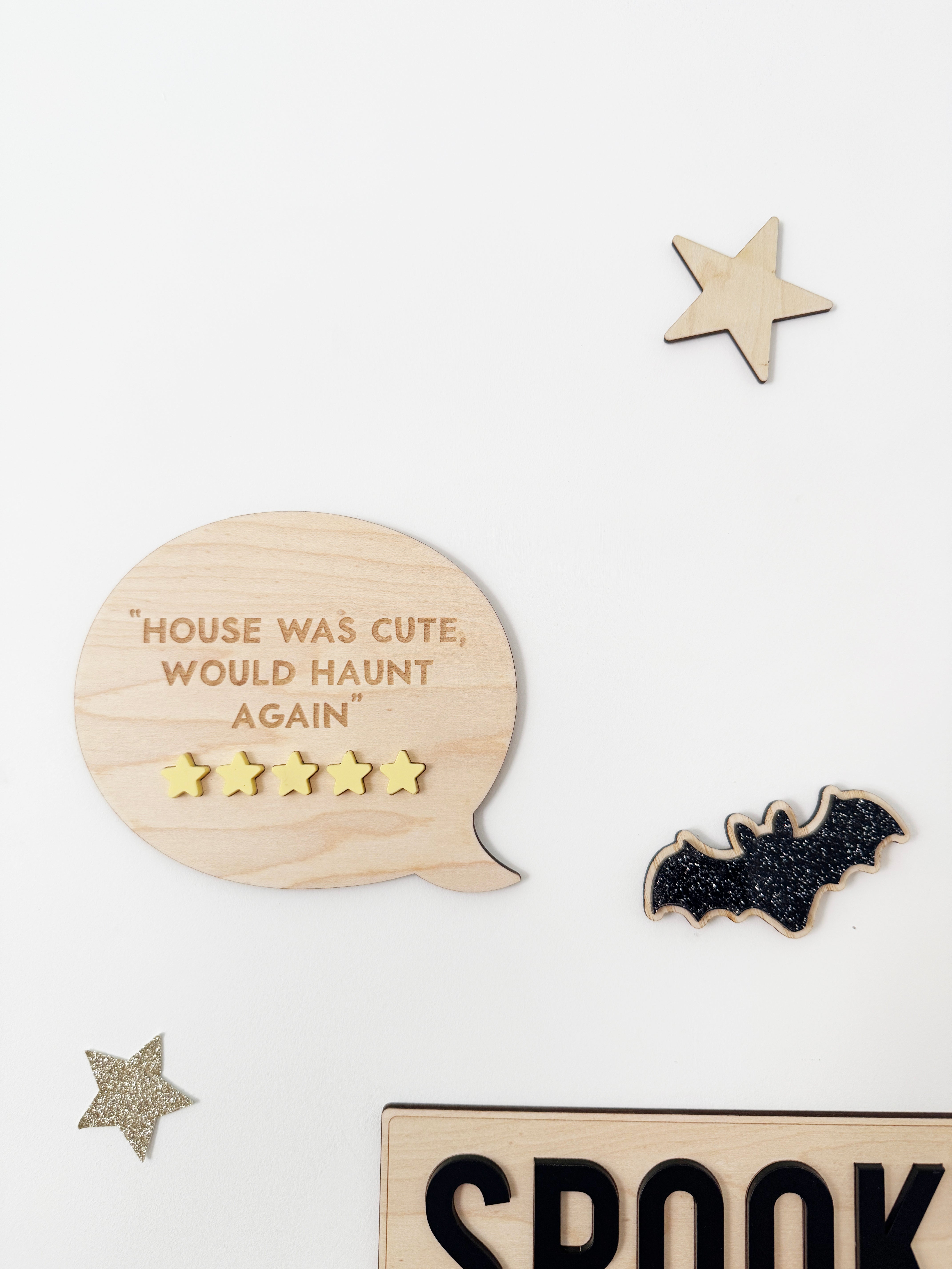 Halloween haunt speech bubble wall shape