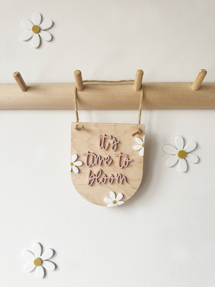 It's time to bloom mini pennant