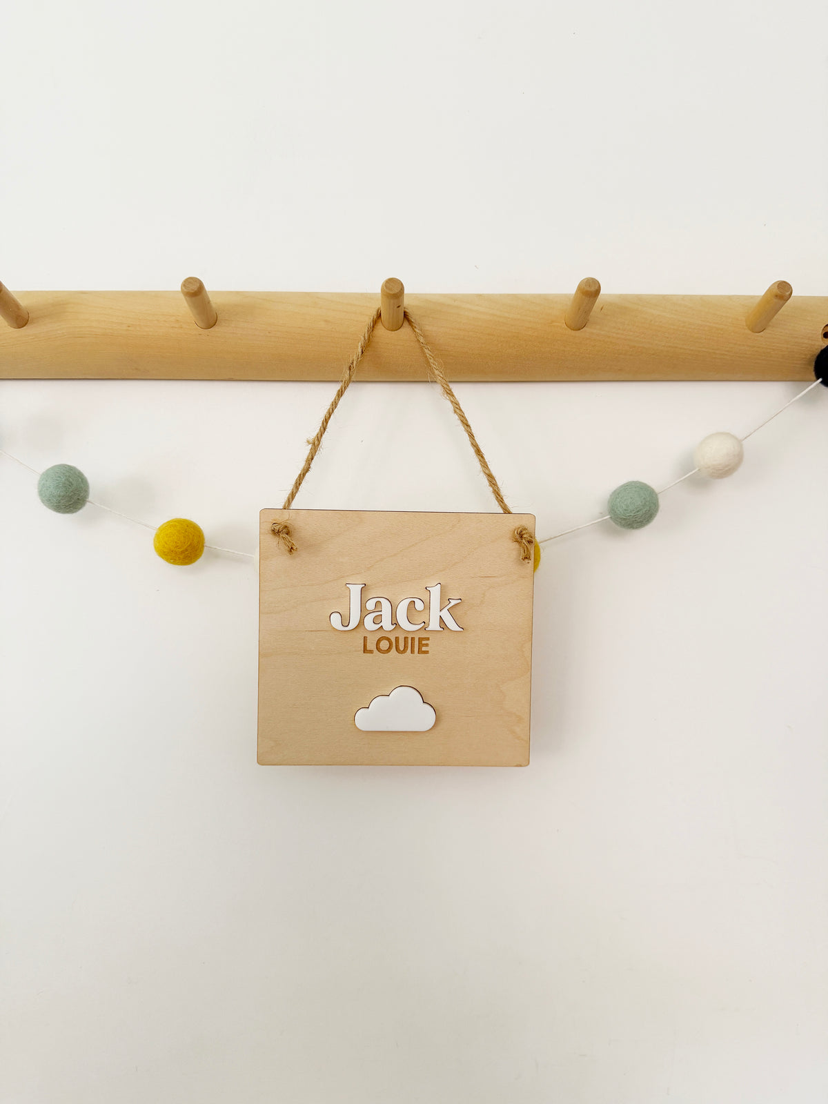 Personalised name cloud mini pennant