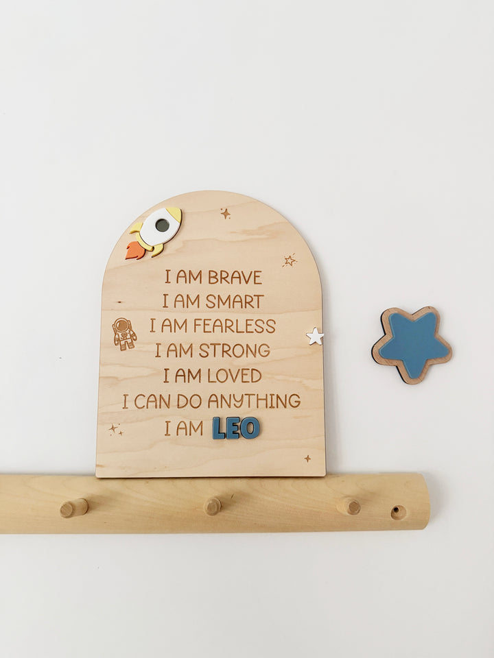 Personalised affirmation arch - space