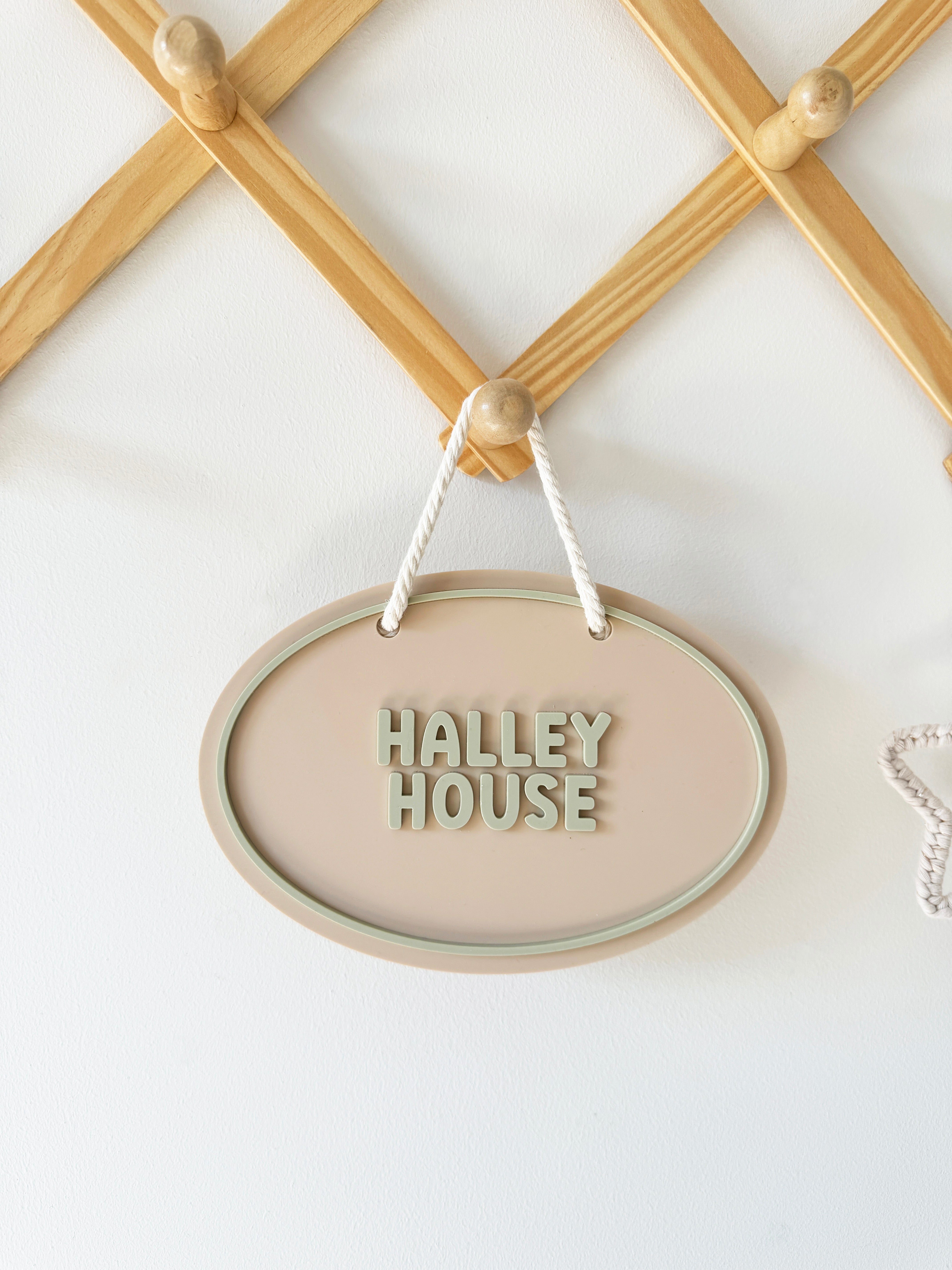 Personalised playhouse sign