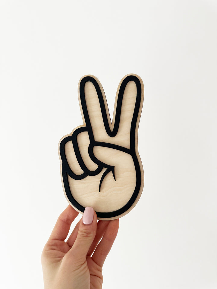 Peace sign wall shape small (black)