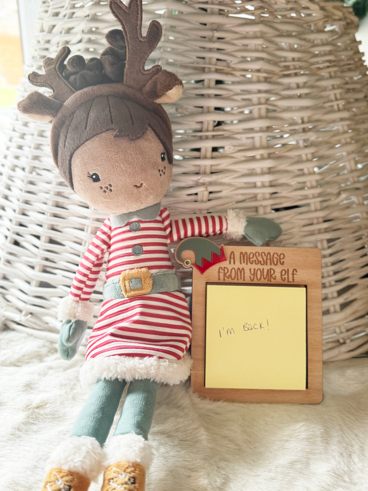 Elf message notepad holder