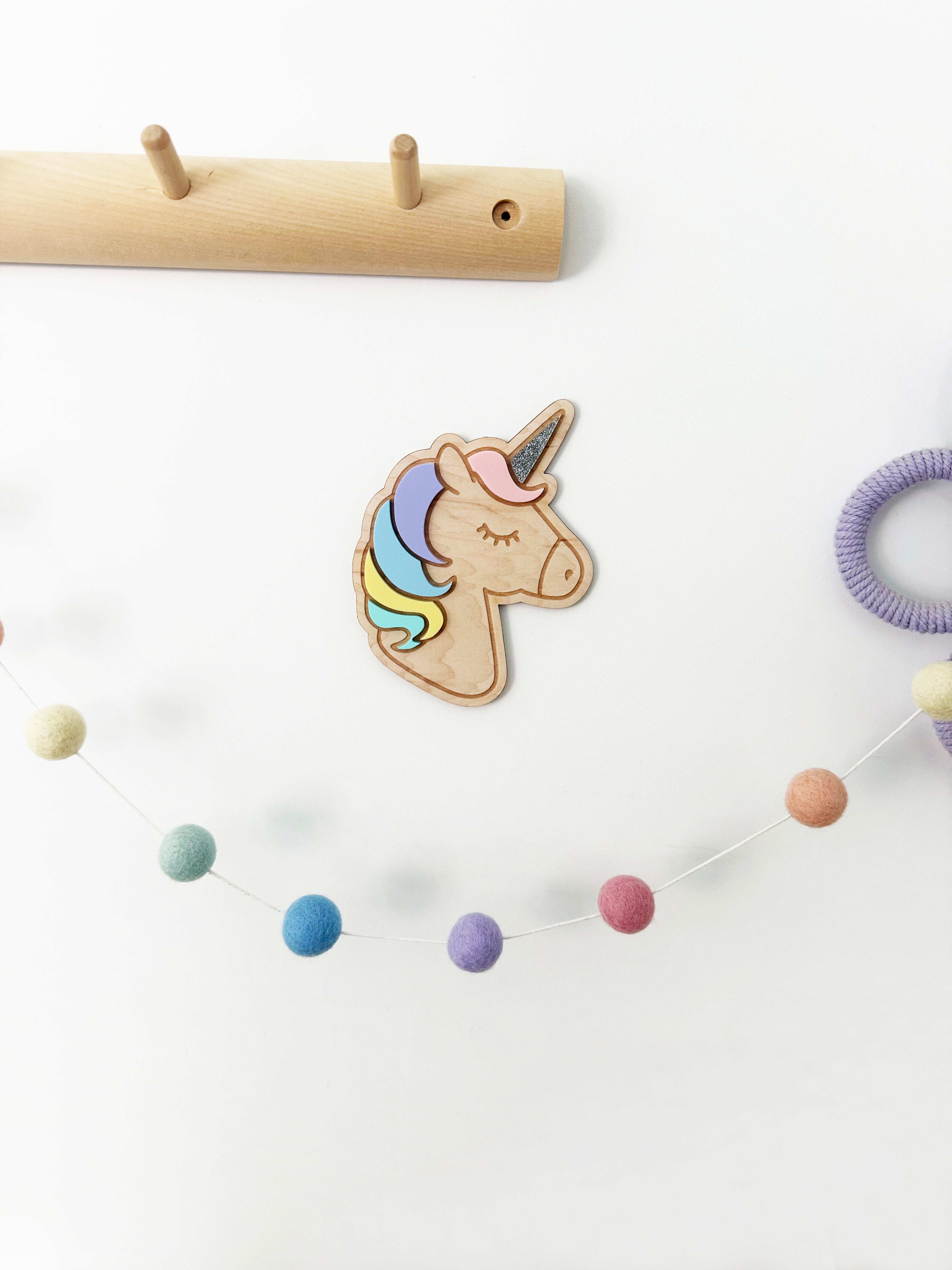 Unicorn wall shape