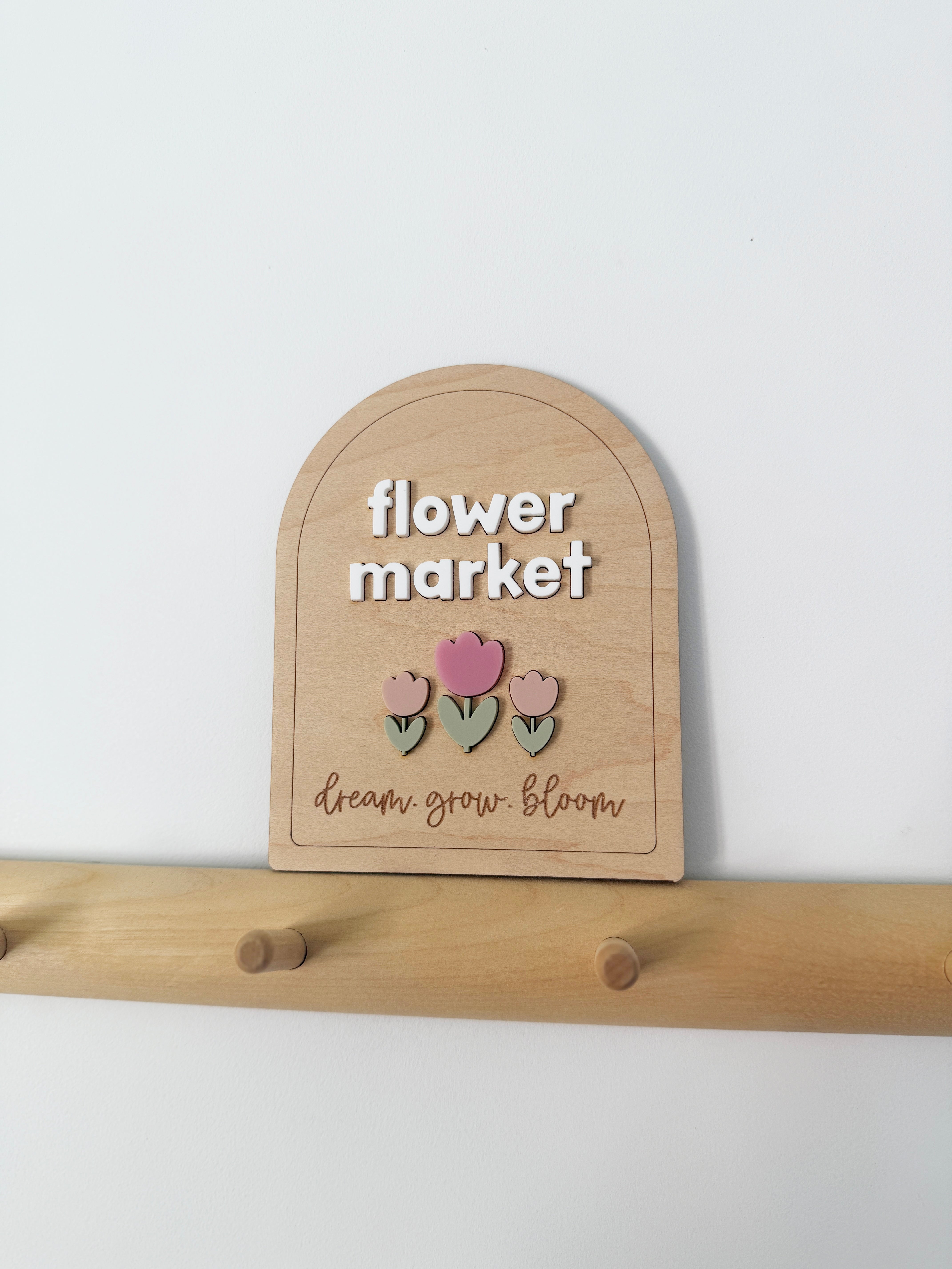 Flower market arch shelf sitter (10 Rays of Sunshine)
