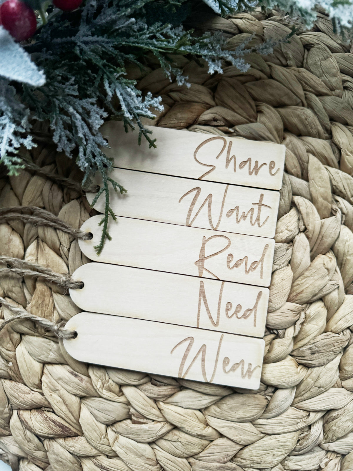 Simple mindful present tags