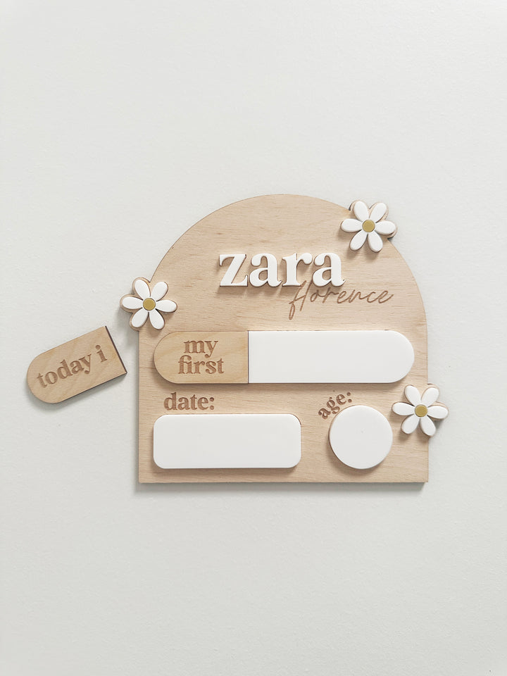 Personalised Daisy Baby Milestone arch